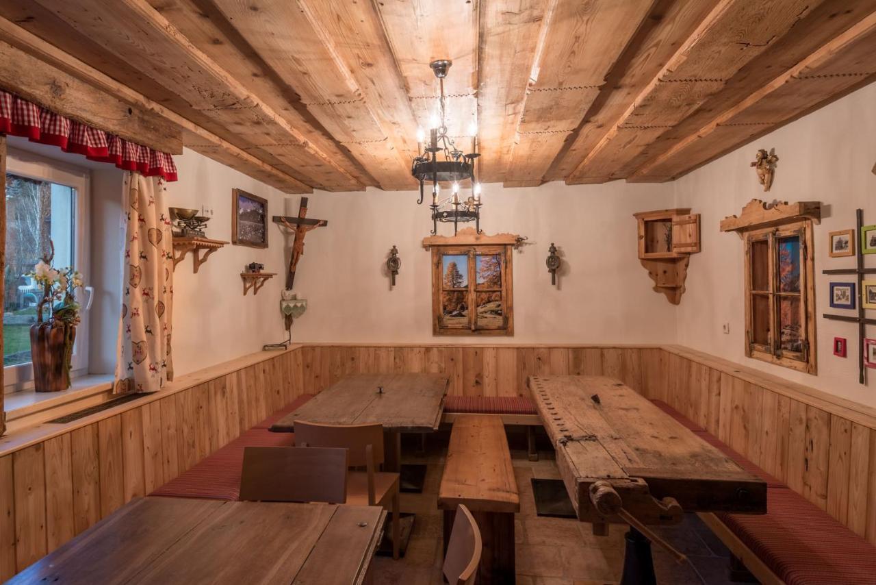 Alpenhostel "Das Besenhaus" Altenmarkt im Pongau Εξωτερικό φωτογραφία