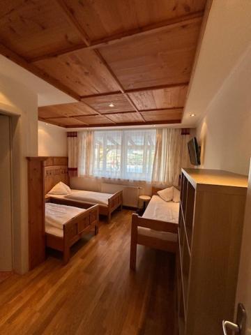 Alpenhostel "Das Besenhaus" Altenmarkt im Pongau Εξωτερικό φωτογραφία